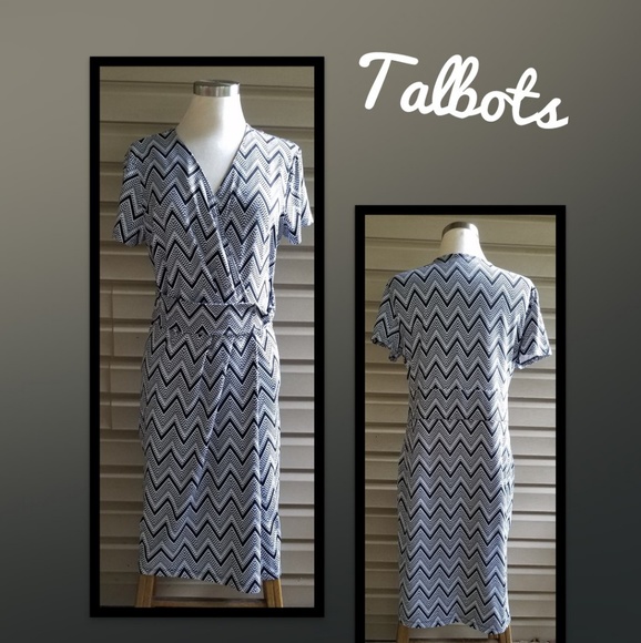 Talbots Dresses & Skirts - Talbots Black & White zig zag  Pattern Midi Dress